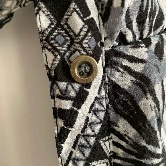 Mimi Chica Dress/coverup - Picture 4 of 5